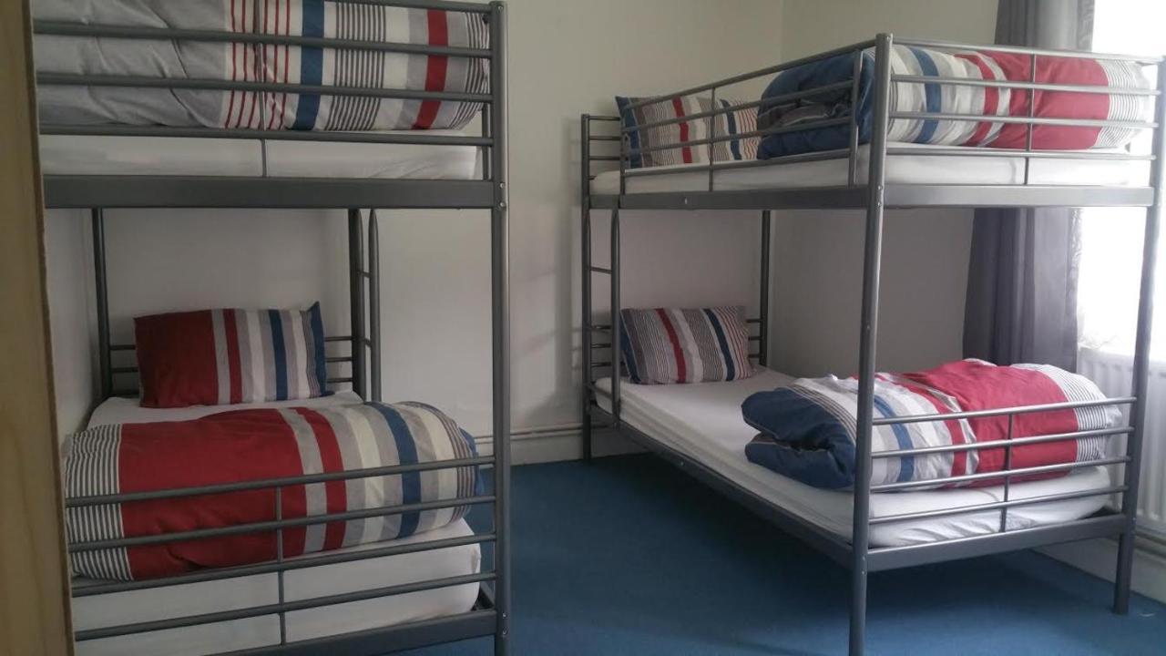The Queens Hostel London Ngoại thất bức ảnh